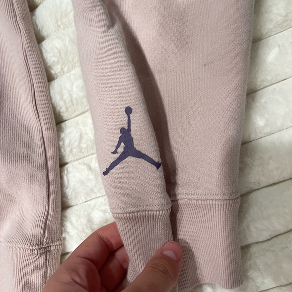 pink Jordan hoodie - Picture 5 of 6